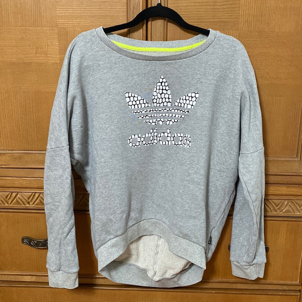 Adidas Sweatshirt
